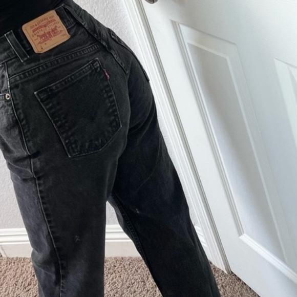 Vintage Levi’s Mom Jeans